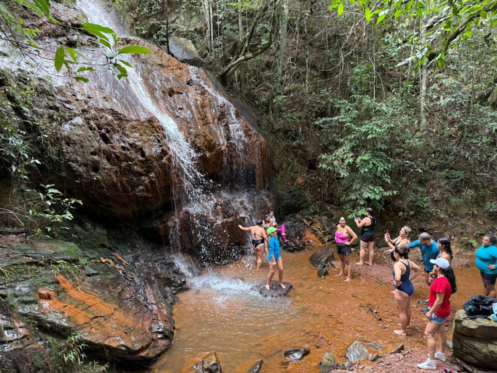Caminhada pelo Cerrado na região da Trilha do Trem